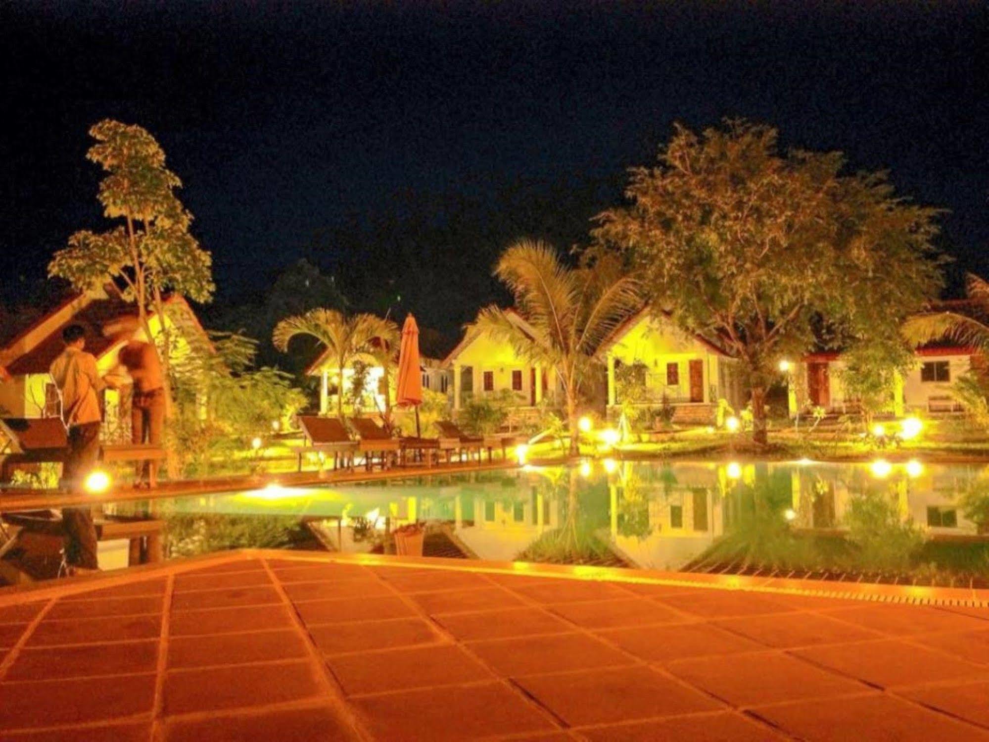 Kep Bungalows ภายนอก รูปภาพ