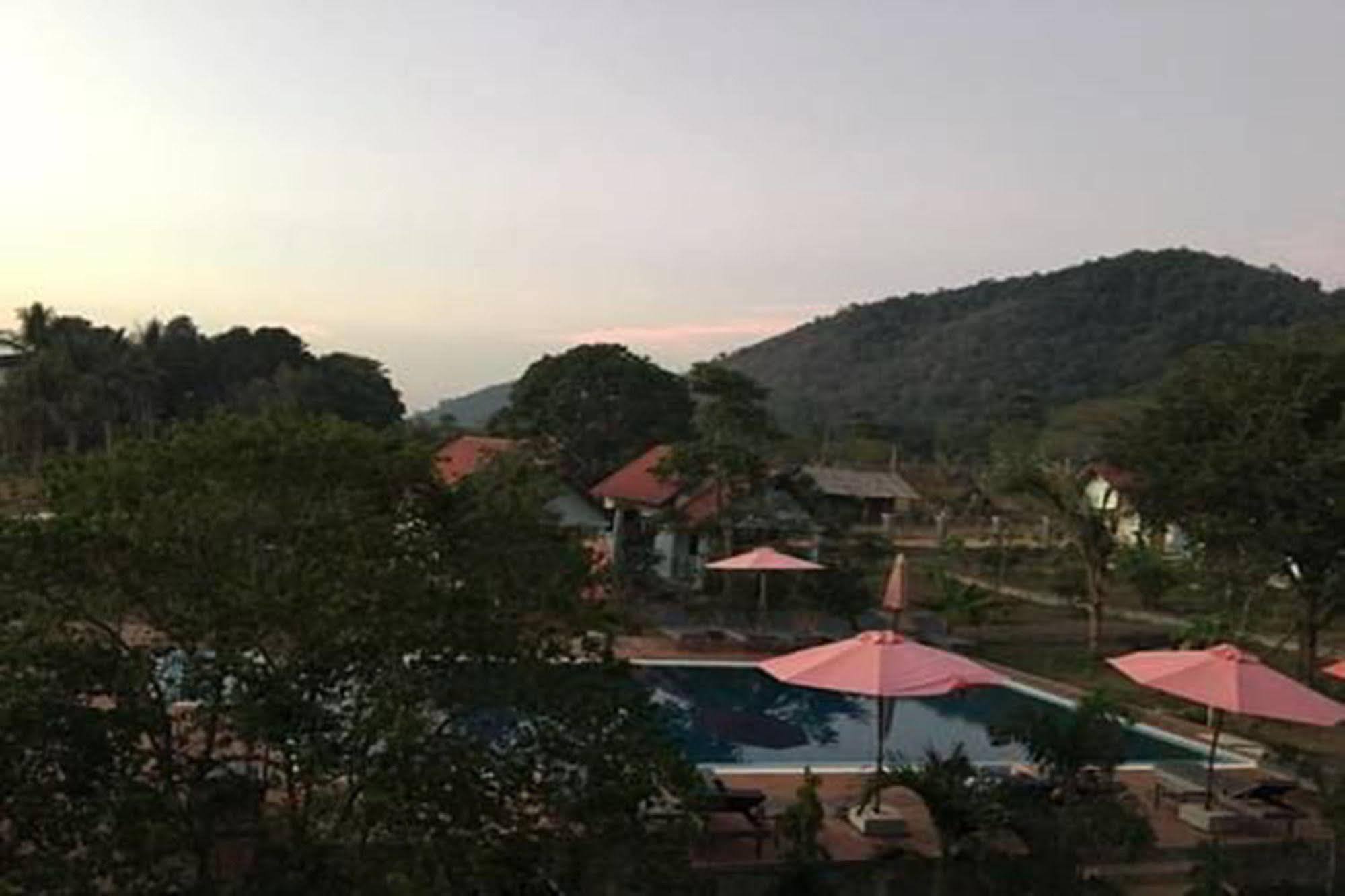 Kep Bungalows ภายนอก รูปภาพ
