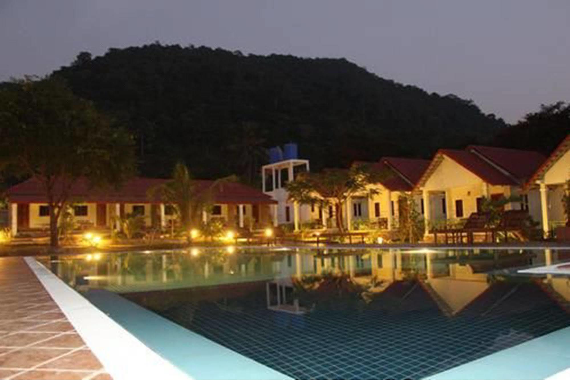 Kep Bungalows ภายนอก รูปภาพ