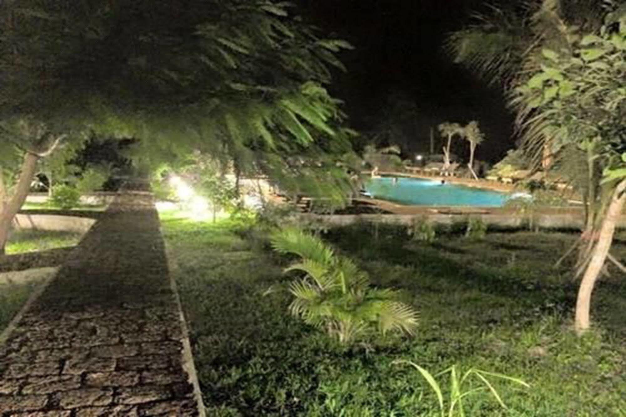 Kep Bungalows ภายนอก รูปภาพ